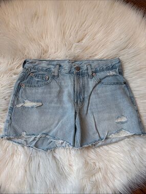 Gap Light Wash Distressed Women's Denim Shorts